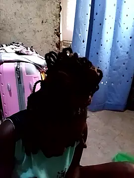 Snapshot of pretty_prickle chatting on 01/14/26, 08:31 pretty prickle online show from 01/14/26, 08:31