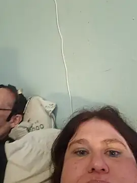 Snapshot of mcv131985 chatting on 12/02/24, 08:00 mcv131985 online show from 12/02/24, 08:00