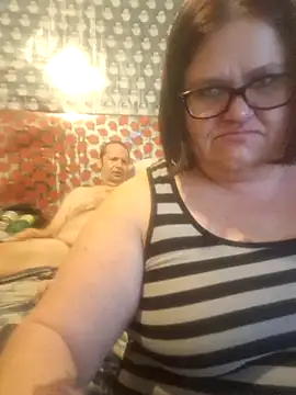 Snapshot of mcv131985 chatting on 12/16/24, 09:35 mcv131985 online show from 12/16/24, 09:35