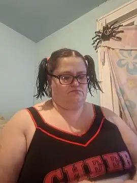 Snapshot of mcv131985 chatting on 01/11/25, 05:31 mcv131985 online show from 01/11/25, 05:31