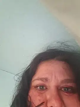 Snapshot of mcv131985 chatting on 01/11/25, 09:46 mcv131985 online show from 01/11/25, 09:46