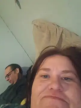 Snapshot of mcv131985 chatting on 02/05/25, 05:41 mcv131985 online show from 02/05/25, 05:41