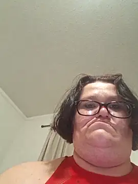 Snapshot of mcv131985 chatting on 03/13/25, 06:05 mcv131985 online show from 03/13/25, 06:05