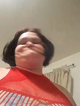 Snapshot of mcv131985 chatting on 03/13/25, 09:21 mcv131985 online show from 03/13/25, 09:21