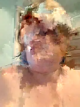 Snapshot of mcv131985 chatting on 09/16/25, 03:07 mcv131985 online show from 09/16/25, 03:07