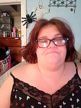 Snapshot of mcv131985 chatting on 09/28/25, 07:08 mcv131985 online show from 09/28/25, 07:08