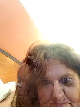 Snapshot of mcv131985 chatting on 10/01/25, 06:58 mcv131985 online show from 10/01/25, 06:58