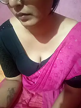 Snapshot of Hot_Pakhi chatting on 12/04/24, 03:54 Hot Pakhi online show from 12/04/24, 03:54