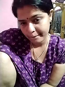 Snapshot of Hot_Pakhi chatting on 12/21/24, 06:44 Hot Pakhi online show from 12/21/24, 06:44