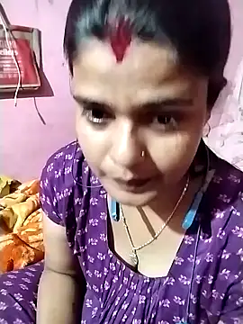 Snapshot of Hot_Pakhi chatting on 01/02/25, 01:51 Hot Pakhi online show from 01/02/25, 01:51