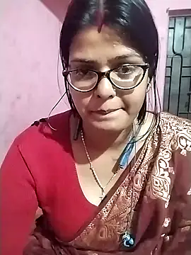 Snapshot of Hot_Pakhi chatting on 01/07/25, 01:35 Hot Pakhi online show from 01/07/25, 01:35