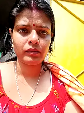 Snapshot of Hot_Pakhi chatting on 01/15/25, 05:29 Hot Pakhi online show from 01/15/25, 05:29