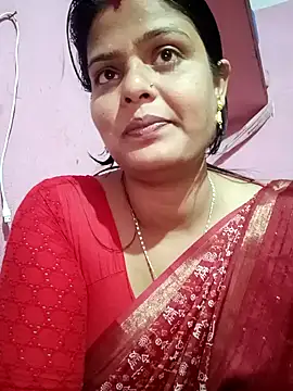 Snapshot of Hot_Pakhi chatting on 01/15/25, 09:13 Hot Pakhi online show from 01/15/25, 09:13
