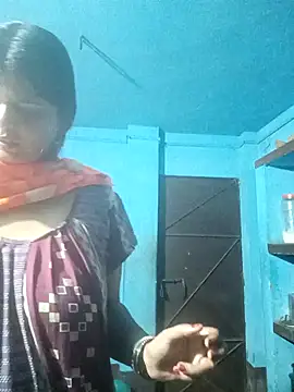 Snapshot of Hot_Pakhi chatting on 01/16/25, 02:08 Hot Pakhi online show from 01/16/25, 02:08