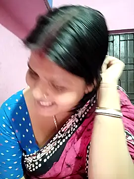 Snapshot of Hot_Pakhi chatting on 02/07/25, 02:58 Hot Pakhi online show from 02/07/25, 02:58
