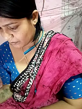 Snapshot of Hot_Pakhi chatting on 02/07/25, 06:24 Hot Pakhi online show from 02/07/25, 06:24