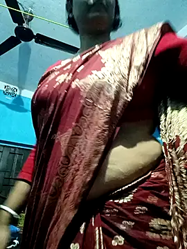 Snapshot of Hot_Pakhi chatting on 02/10/25, 02:59 Hot Pakhi online show from 02/10/25, 02:59