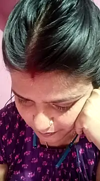 Snapshot of Hot_Pakhi chatting on 02/13/25, 03:46 Hot Pakhi online show from 02/13/25, 03:46