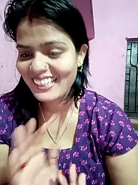 Snapshot of Hot_Pakhi chatting on 02/15/25, 04:58 Hot Pakhi online show from 02/15/25, 04:58