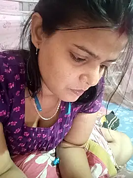 Snapshot of Hot_Pakhi chatting on 02/15/25, 06:44 Hot Pakhi online show from 02/15/25, 06:44