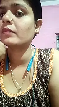 Snapshot of Hot_Pakhi chatting on 02/18/25, 04:15 Hot Pakhi online show from 02/18/25, 04:15
