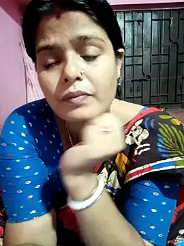 Snapshot of Hot_Pakhi chatting on 02/22/25, 01:24 Hot Pakhi online show from 02/22/25, 01:24