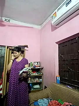 Snapshot of Hot_Pakhi chatting on 02/27/25, 02:53 Hot Pakhi online show from 02/27/25, 02:53