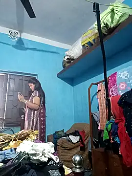 Snapshot of Hot_Pakhi chatting on 03/17/25, 11:10 Hot Pakhi online show from 03/17/25, 11:10