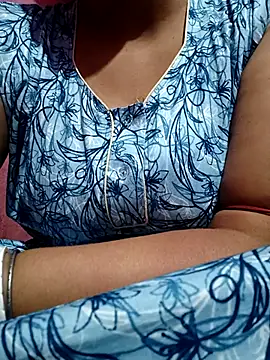 Snapshot of Hot_Pakhi chatting on 03/21/25, 03:13 Hot Pakhi online show from 03/21/25, 03:13