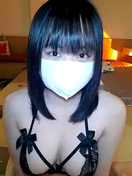 Snapshot of Lilibae69 chatting on 09/19/25, 12:17 Lilibae69 online show from 09/19/25, 12:17
