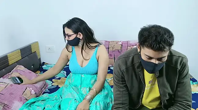 Snapshot of RupaliDixit chatting on 01/04/25, 05:26 RupaliDixit online show from 01/04/25, 05:26