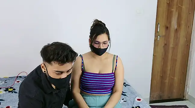 Snapshot of RupaliDixit chatting on 02/02/25, 05:37 RupaliDixit online show from 02/02/25, 05:37