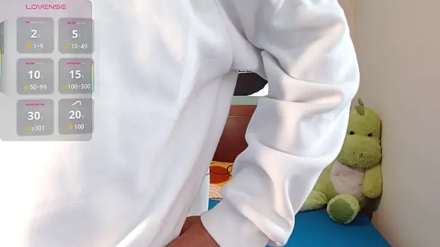 Jeffstyle18 online show from 10/30/25, 02:40