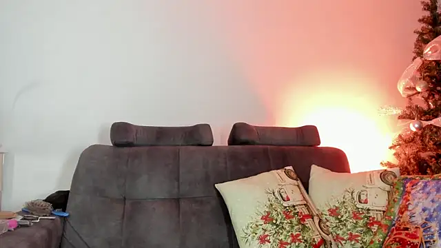  Isabelhaa online show from 12/16/25, 02:16