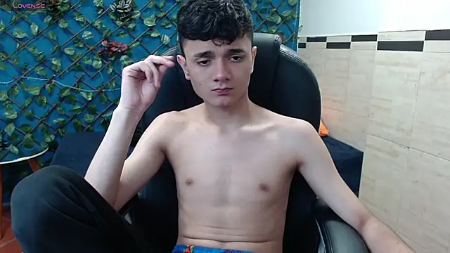 Waturox online show from 01/15/25, 06:40