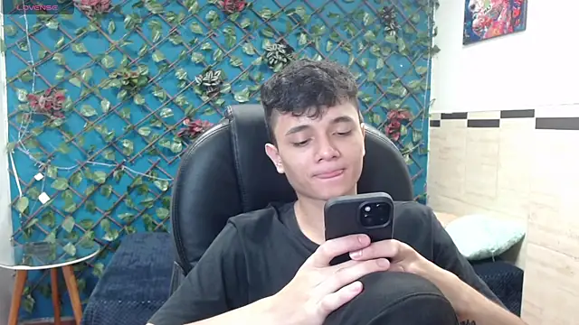 Waturox online show from 02/06/25, 08:02