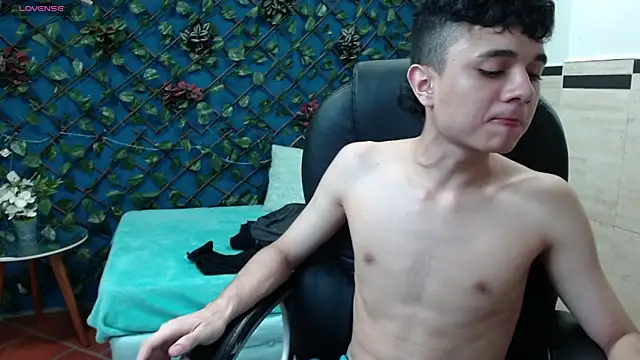 Waturox online show from 03/03/25, 10:10