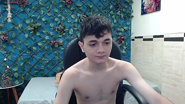 Waturox online show from 09/18/25, 07:27