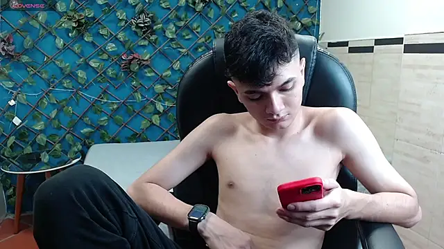 Waturox online show from 10/20/25, 07:25