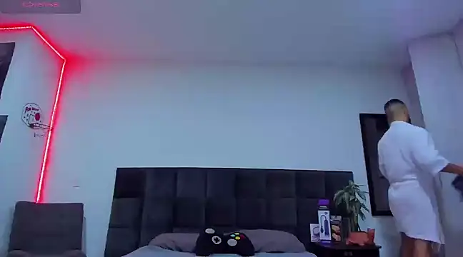 Alexander Martines online show from 03/07/25, 04:24