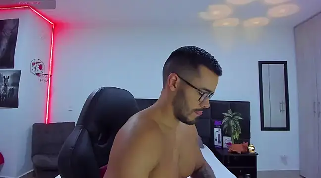 Alexander Martines online show from 03/23/25, 12:04