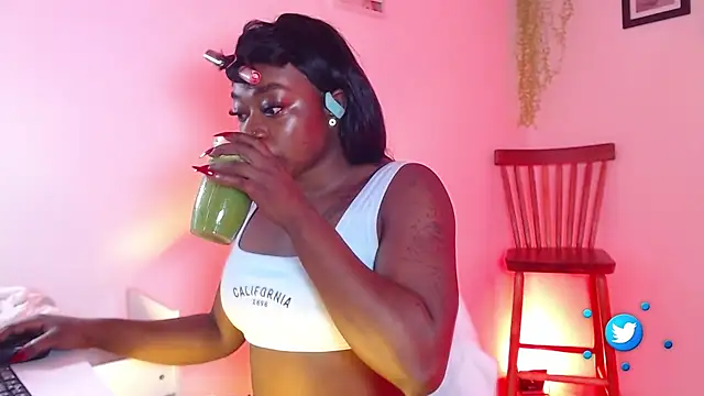 MiaKnox online show from 03/04/25, 09:07