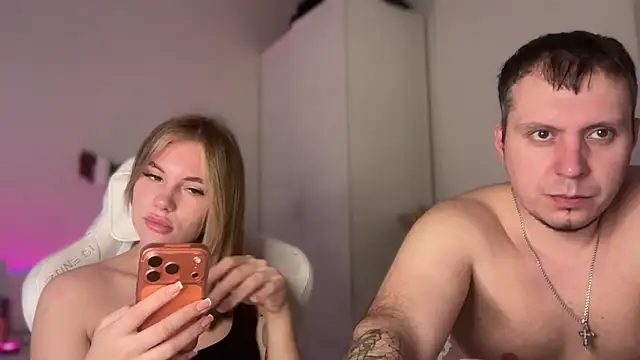 Snapshot of KesandAlex chatting on 03/13/26, 05:58 KesandAlex online show from 03/13/26, 05:58