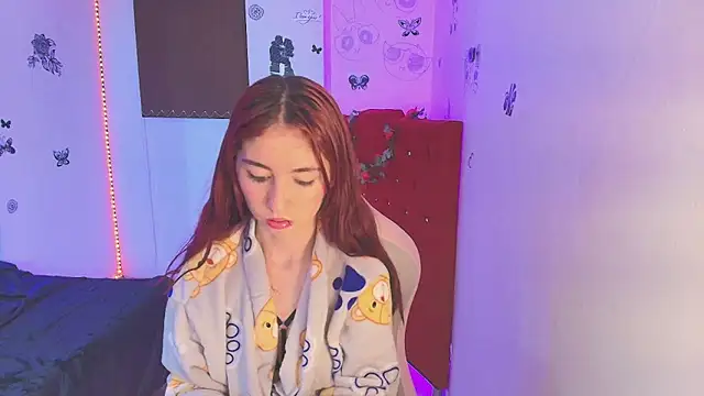 mildre303av online show from 10/13/25, 04:18