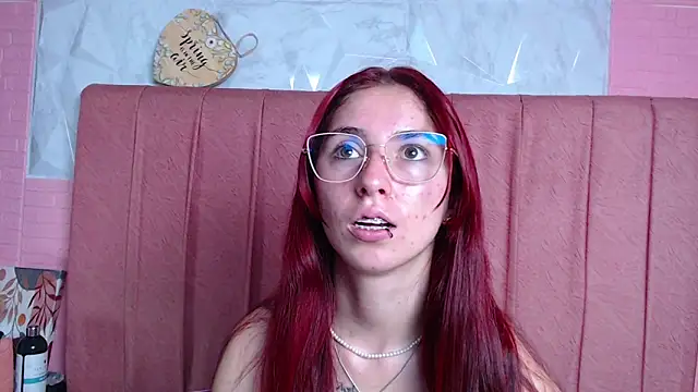 mildre303av online show from 10/26/25, 08:04