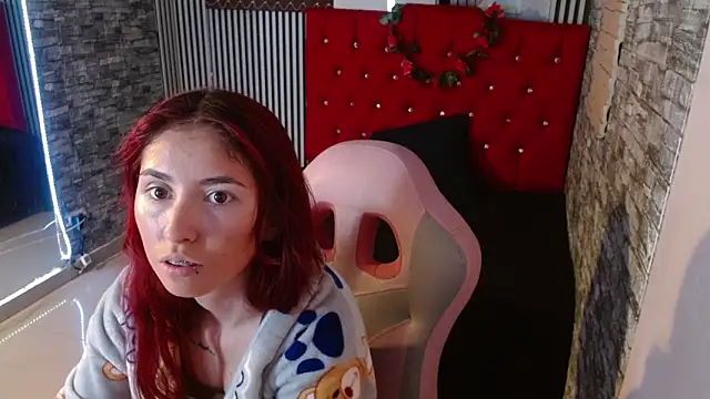 mildre303av online show from 12/04/25, 09:45