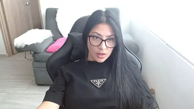 Charlotte cute18 online show from 05/15/26, 08:27