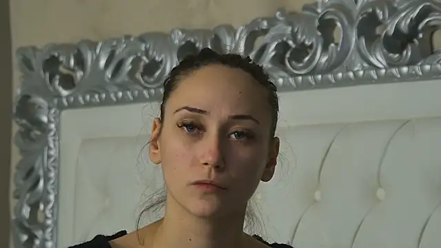 AliceMunro online show from 12/18/25, 08:48