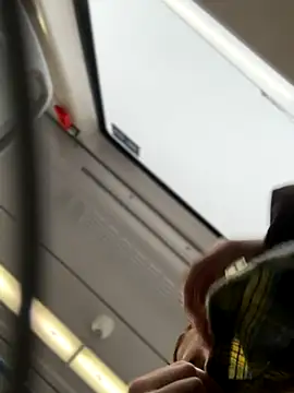 Snapshot of Accole chatting on 11/25/25, 07:19 Accole online show from 11/25/25, 07:19