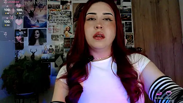 Snapshot of Sunny-hott chatting on 02/08/26, 04:05 Sunny-hott online show from 02/08/26, 04:05